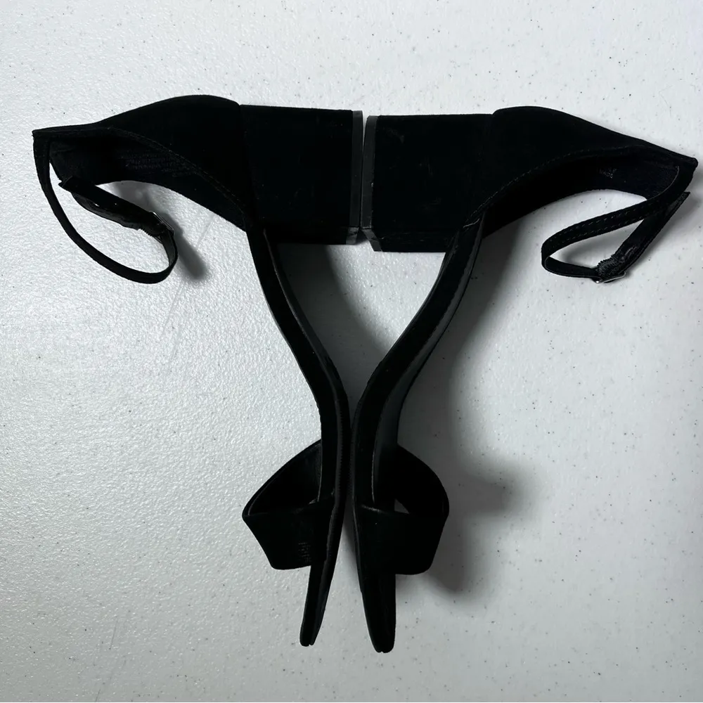 Candie’s Black Suede Ankle Strap Block Heels - Image 6