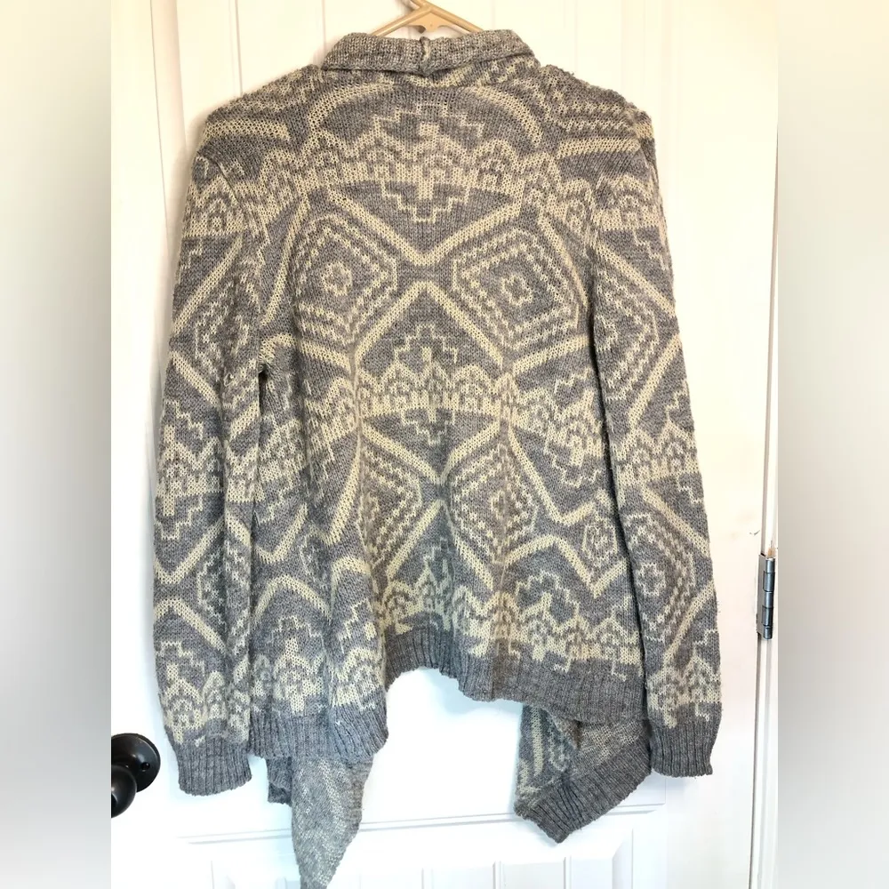 Miss Daisy Womens Geometrical Patterned Cardigan Medium - Image 2