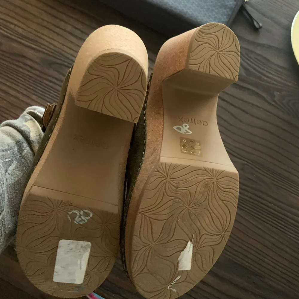 Aetrex Corey Clog olive leather memory foam boho casual comfort spring $160 Green Size undefined - Image 2