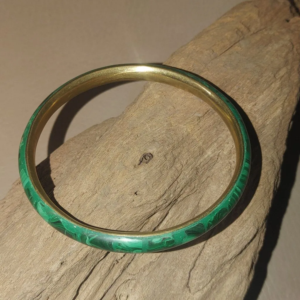 Vintage Malachite Brass Bangle Bracelet Striking Green Veins Shows Inclusions - Image 7
