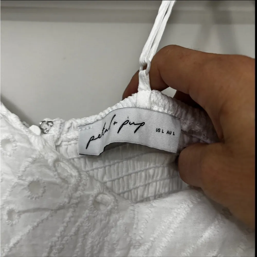 Petal & Pup YASMIN MIDI DRESS - WHITE Size Large - Image 4