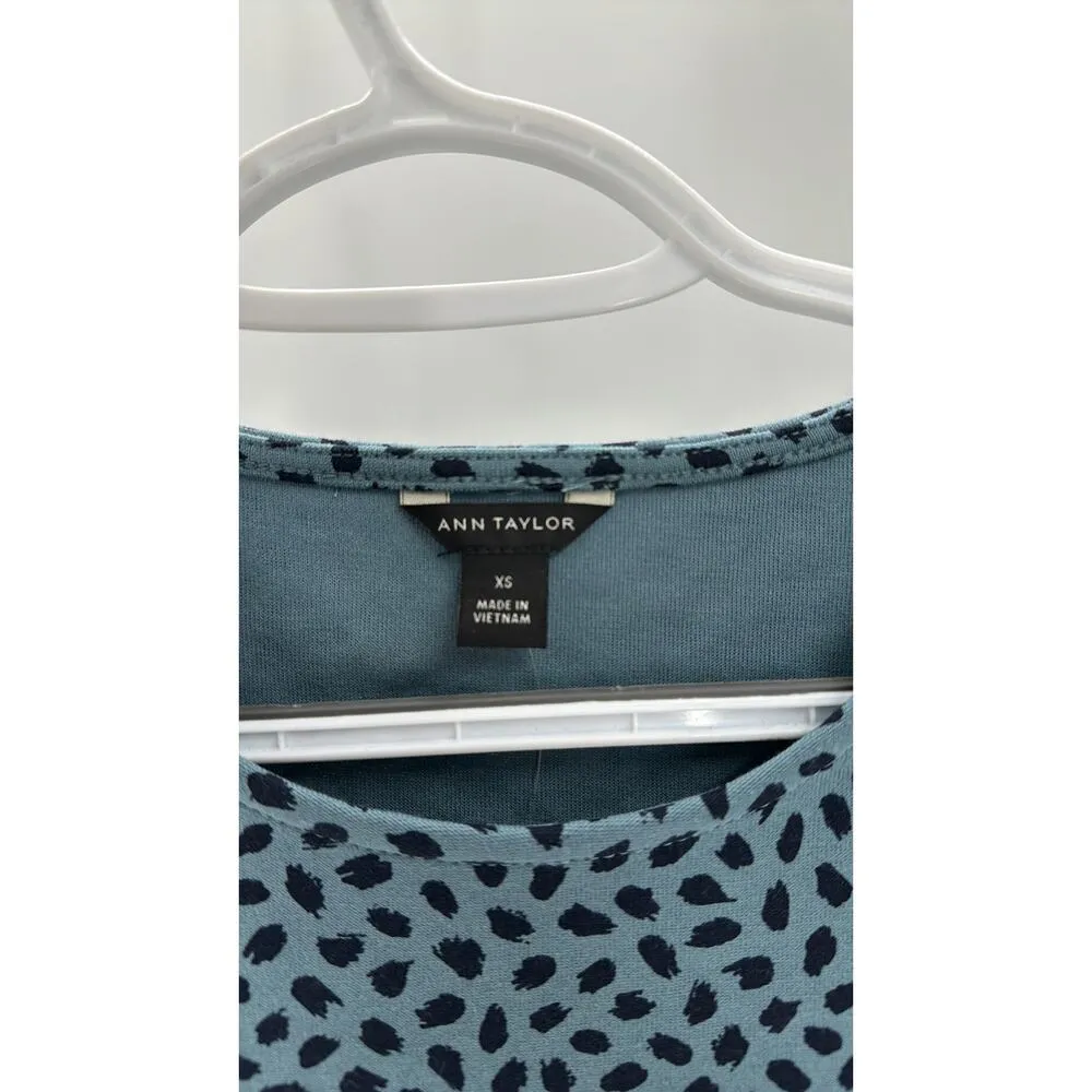 Ann Taylor black blue animal print crew neck short sleeve casual stretch T-shirt - Image 4