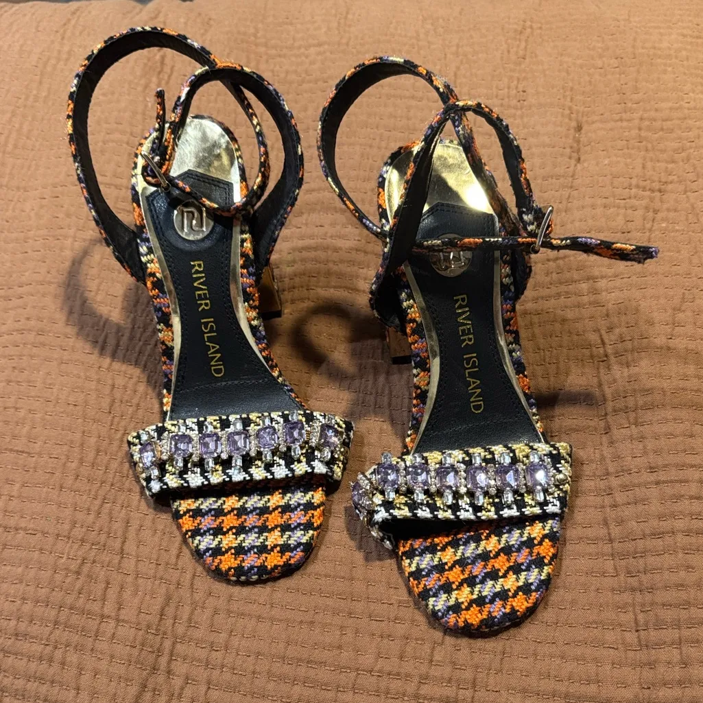 RIVER ISLAND Black and Orange Embellished Heels - Image 3