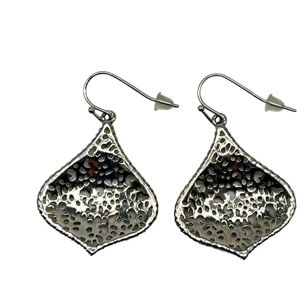 NEW REAL SIMPLE drop dangle open mesh pattern gold and silver fashion ea… - Image 3