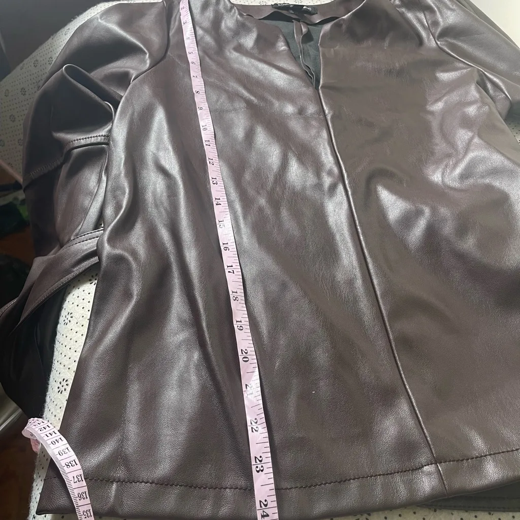 Banana Republic brown vegan leather jacket - Image 8