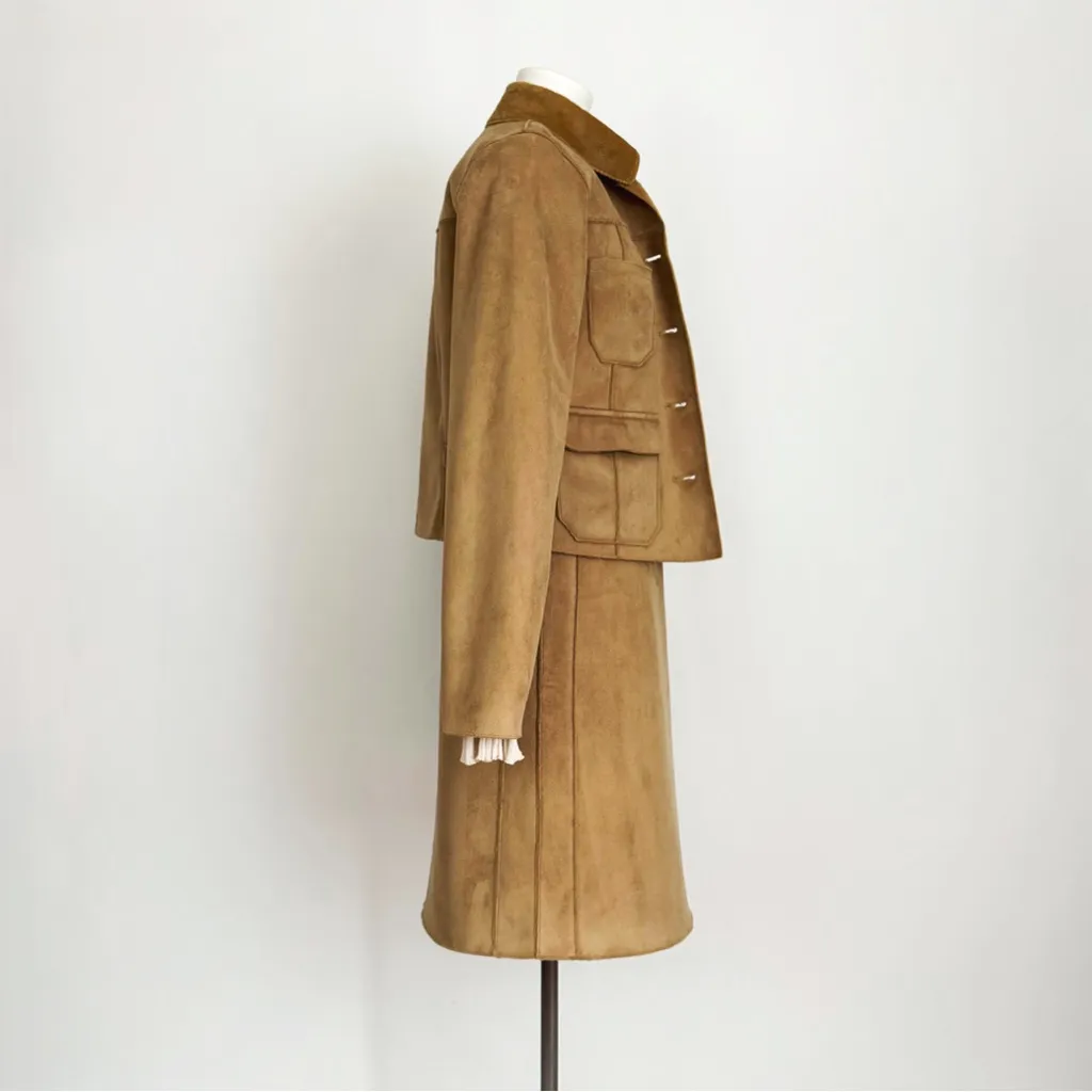 Vintage Y2K Faux Suede Coord Set with Faux Fur Lining in Camel | Size 4 Tan - Image 4