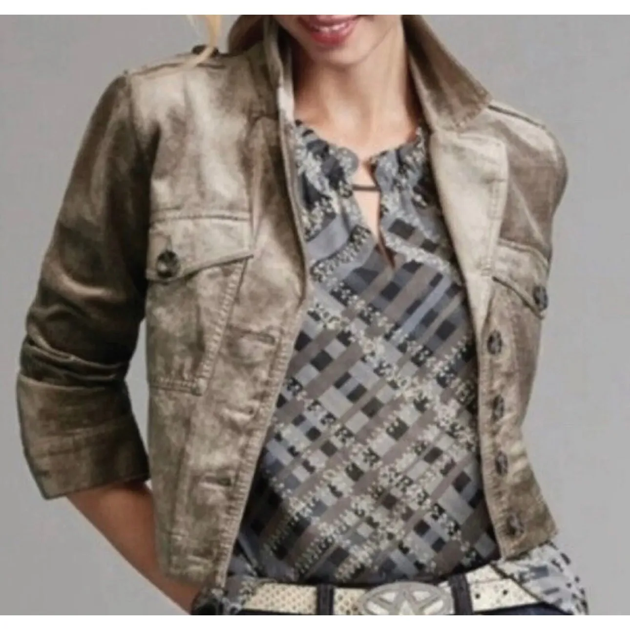 CAbi 3451 Sleeveless Blouse Plaid Trellis‎ Ruffle Neck Keyhole Top Gray Size M - Image 2