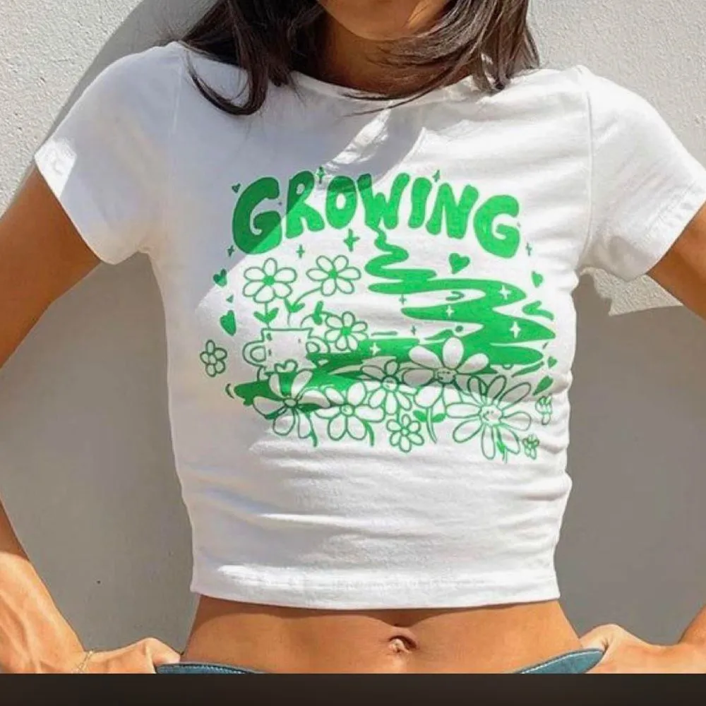 Princess Polly Size 8‎ Baby Tee Shirt Growing Plants Graphic Kelly Green Herb - Image 9