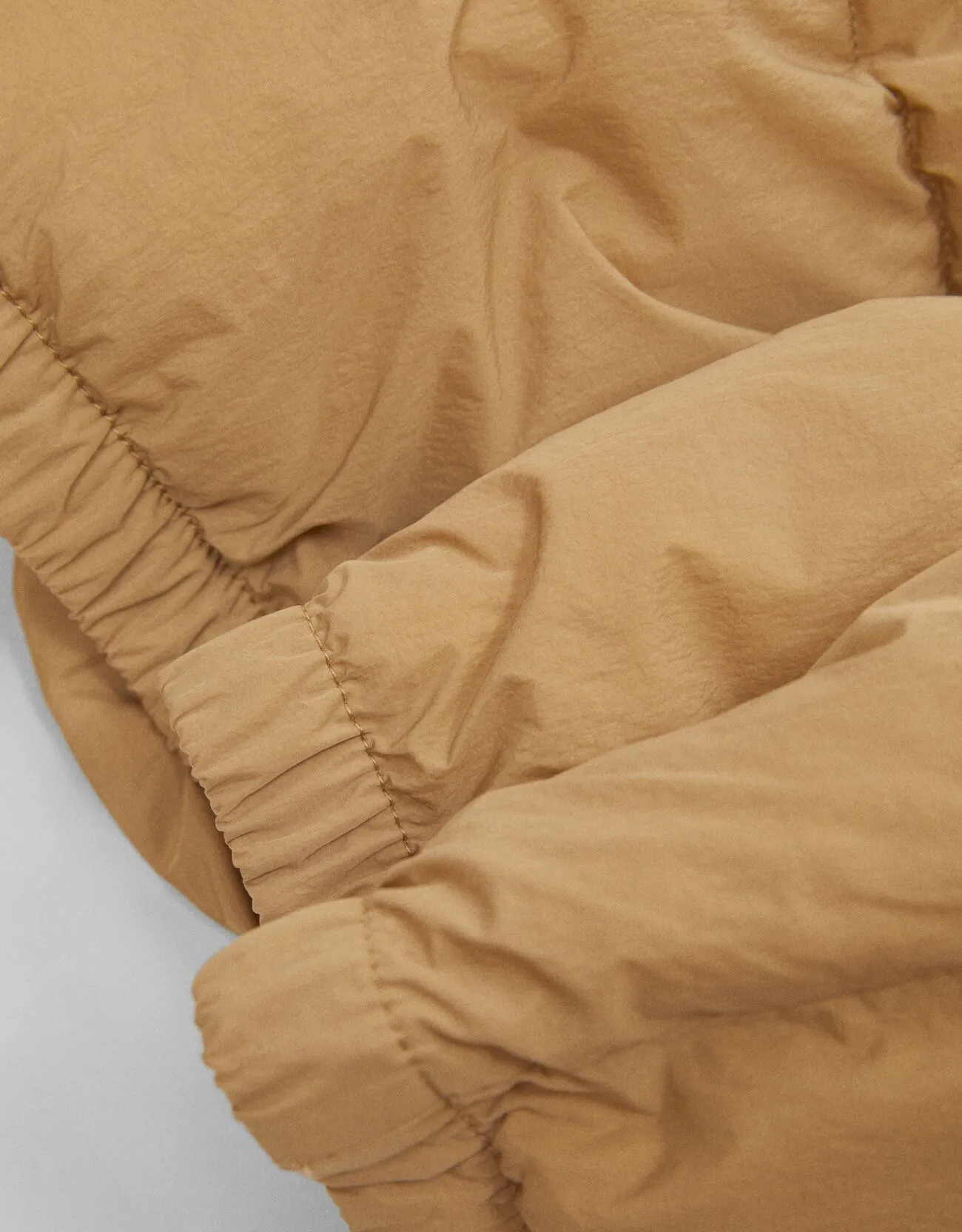 nwt camel puffer padded jacket - Image 9