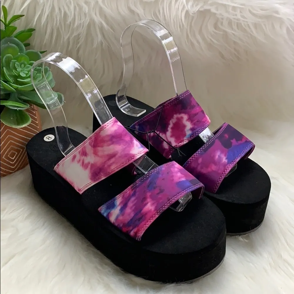 nwt // urban outfitters tie dye platform double strap sandals - Image 5