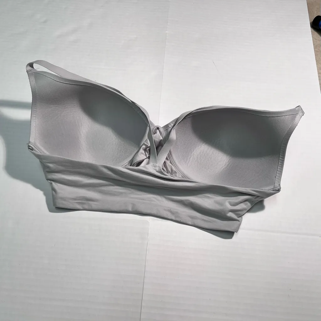 Women’s Bras 38D & 38DD Soma Brown‎ & Victoria’s Secret Gray Lightly Padded (2) Tan Size undefined - Image 4