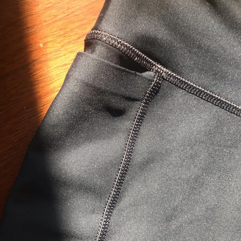 Lole Bike Black Shorts with Pocket Women’s Size XS - Image 7