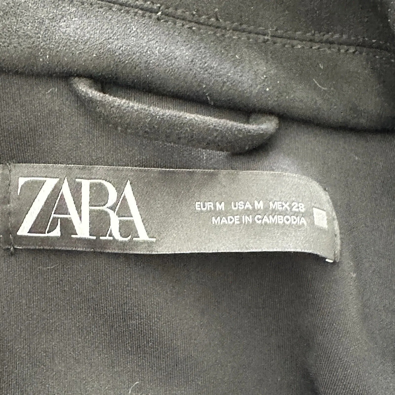 ZARA M Faux Suede black snap button shirt jacket size M - Image 3