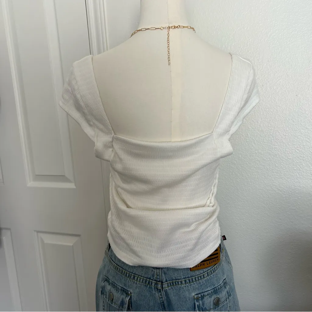 Urban Outfitters white cap sleeve pink bow detail top - Image 7