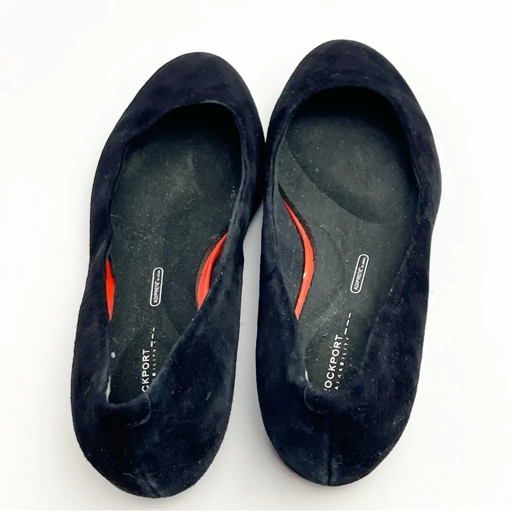 ROCKPORT Black Leather Upper Almond Toe Slip On Flats, Size 7 - Image 5