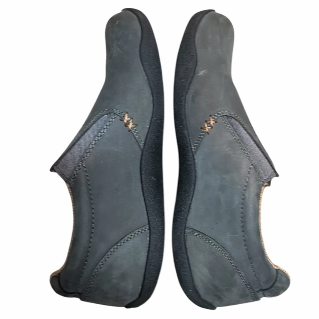 KURU KIVI Women’s Gray Suede Leather Slip On Shoes 10.5 Wide - Image 3