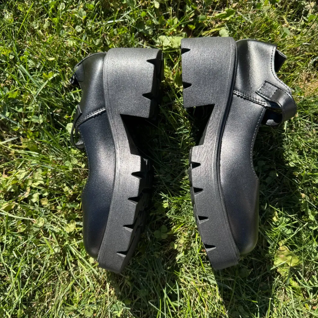 NWOB Platform Mary Janes Black Size 9 - Image 2