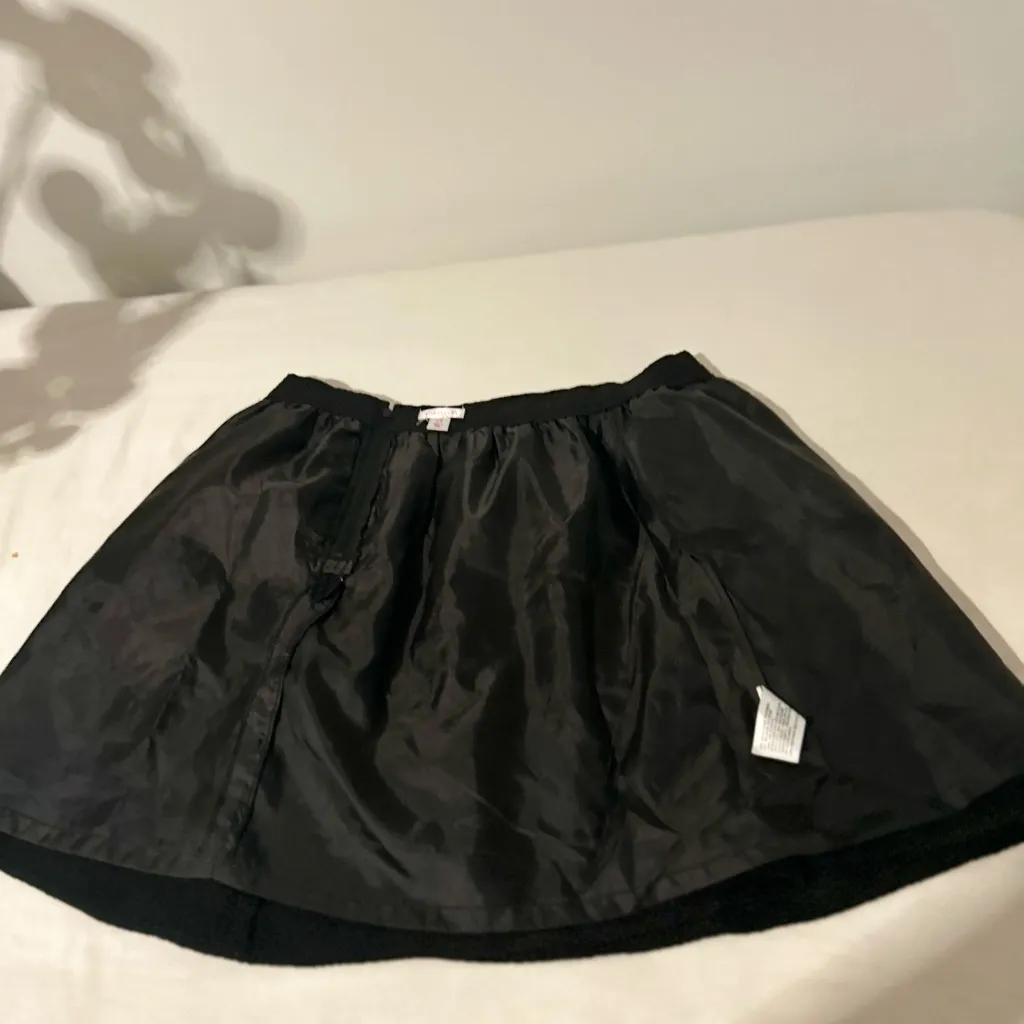 Xhilaration Black Textured Mini Skirt - Image 4