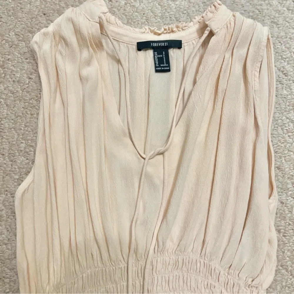 Forever 21 EUC peplum tank top tunic - Image 11