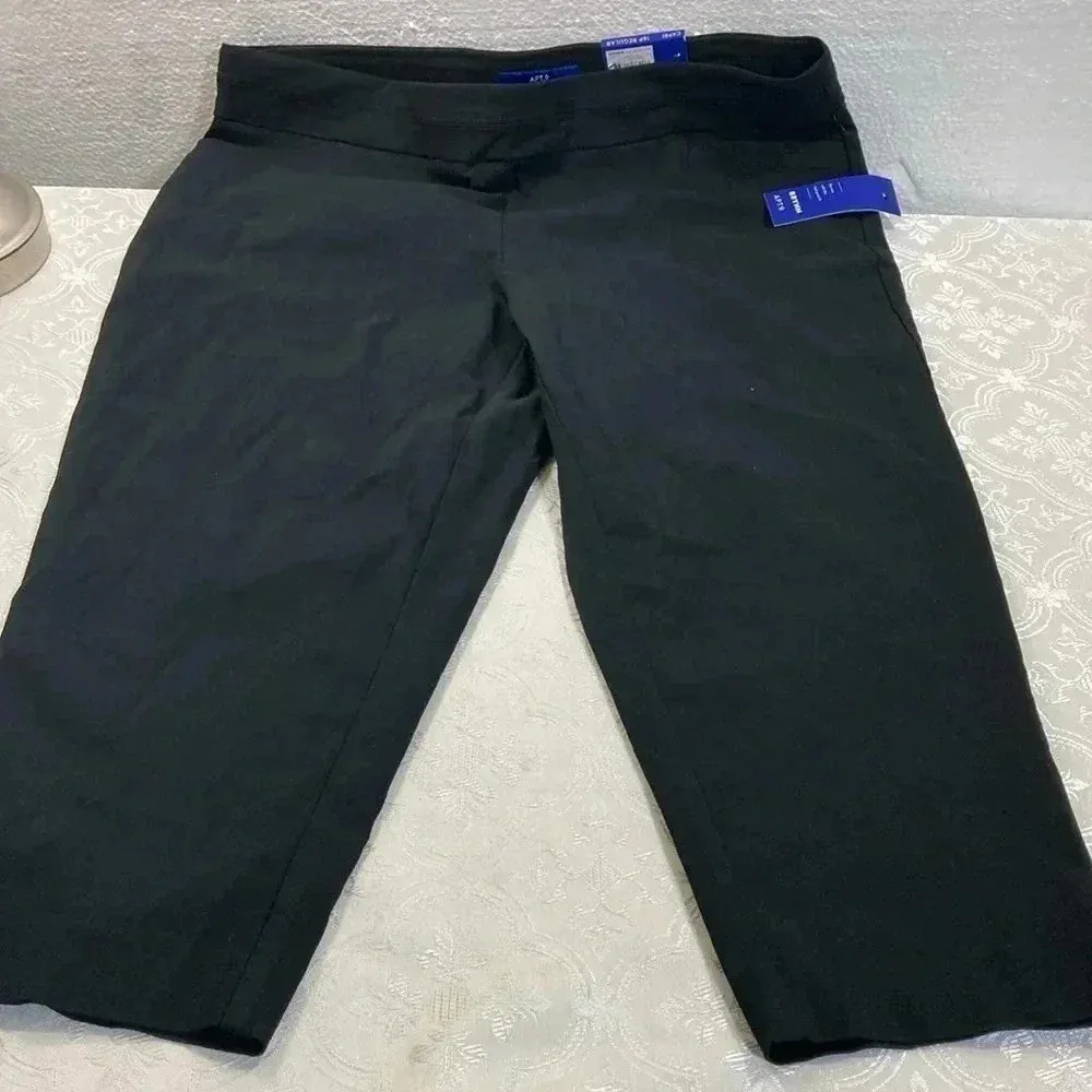APT Women’s Capris  16 P - Image 12