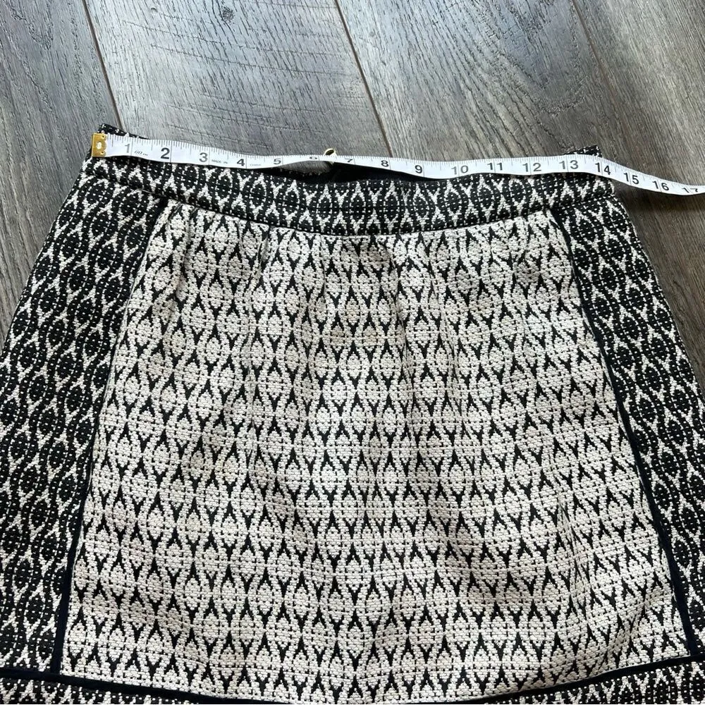 J. Crew Textured Jacquard Block Print Black and White Graphic Mini Skirt Size 8 - Image 8