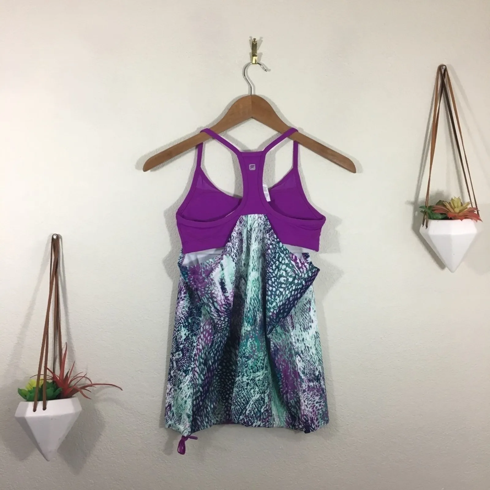 NWT Fabletics Norwalk purple tank top with bra - Image 3