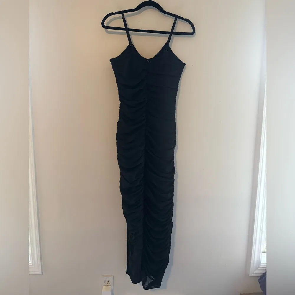 New Elliatt Revolve Pippa Dress in Black Small - Image 7