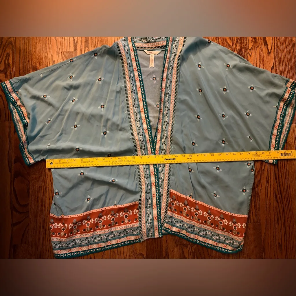Matilda Jane “Days Like This” Open Front Teal Kimono
Size M/L - Image 7