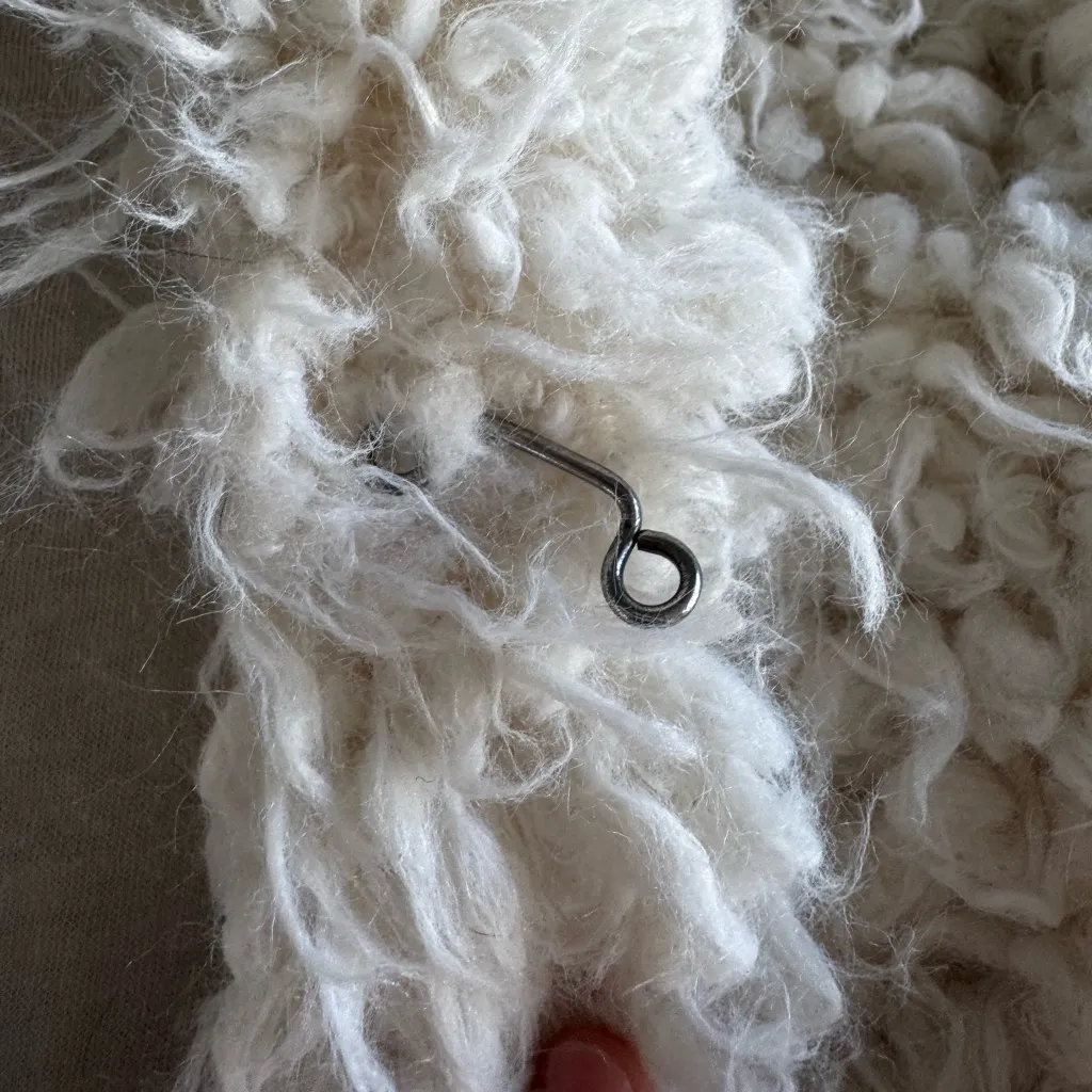 FREE PEOPLE womens cream shaggy faux fur winter Jacket w hood size XS - Image 9