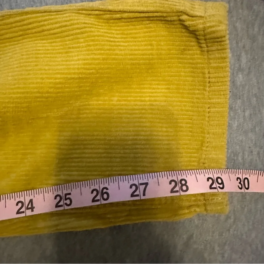 BDG Urban Outfitters Corduroy pants mom high rise yellow size 27 - Image 8