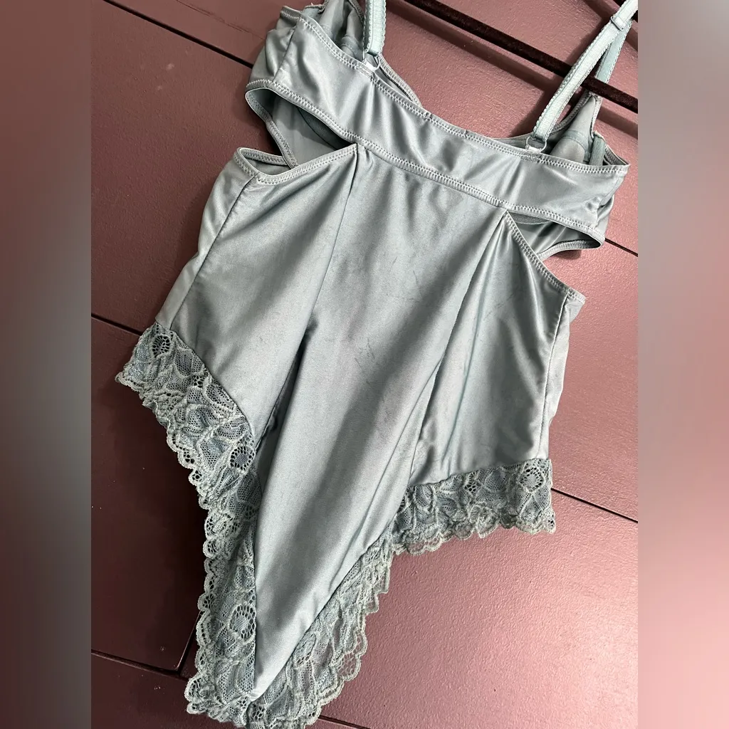 OUT FROM UNDER Teal Burlesque One Piece Tank Top Bodysuit Silky Lace Sz S EUC - Image 4