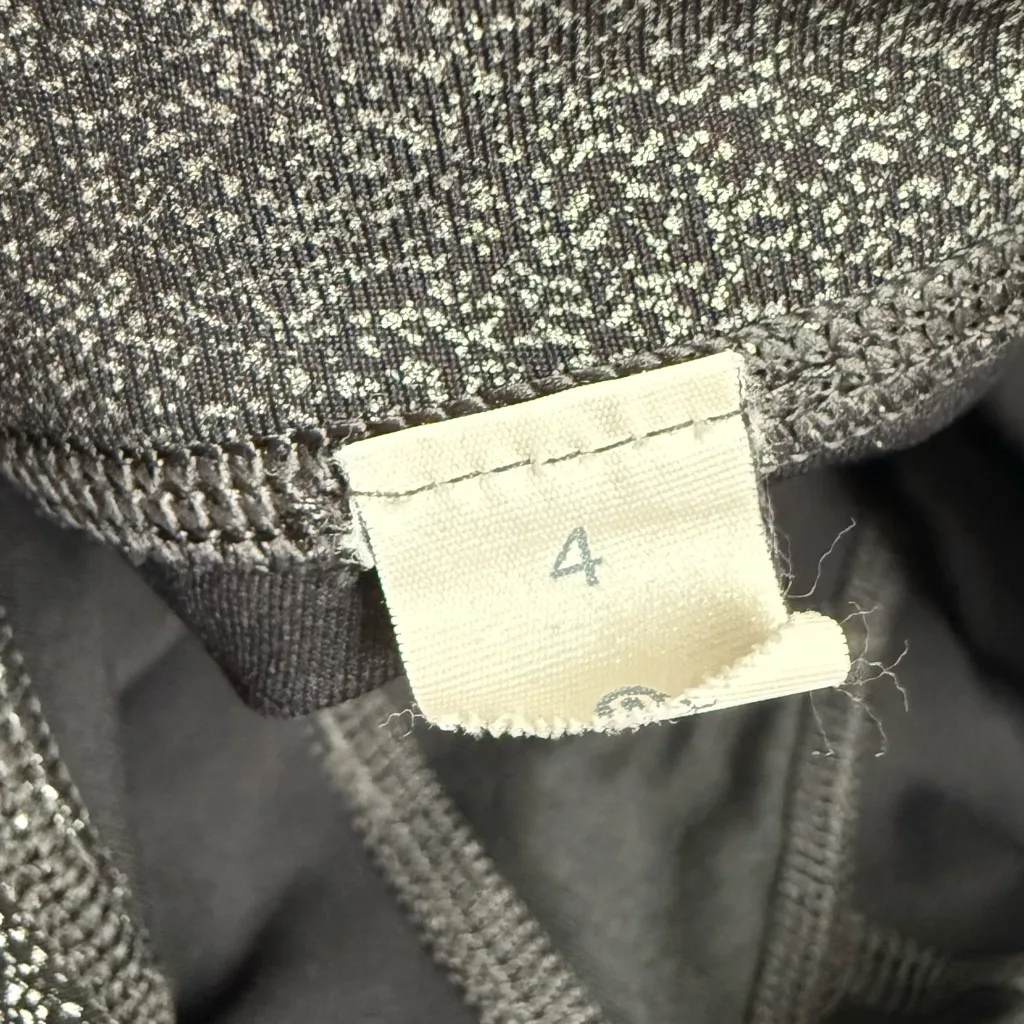 LULULEMON Speed Up Tight Foil 28” Luminosity Foil Print Black Silver Leggings 4 - Image 16