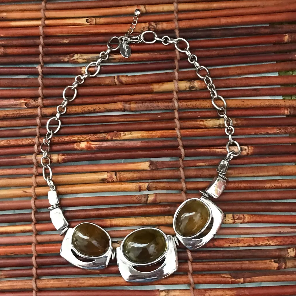 White House Black Market Bold Silver Tone Necklace - Image 4