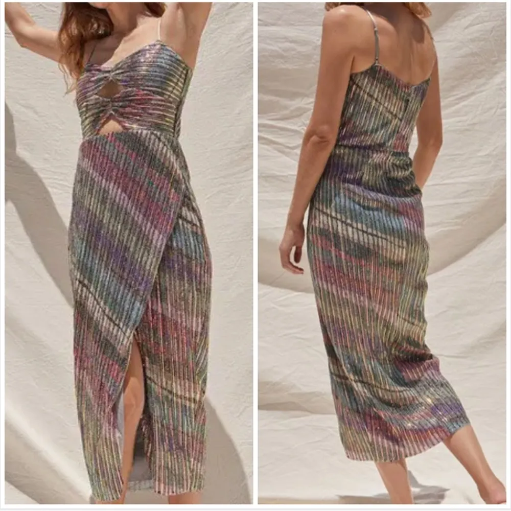 Saylor Lissandra Rainbow Crystal Detail Cocktail Midi Dress - Image 12