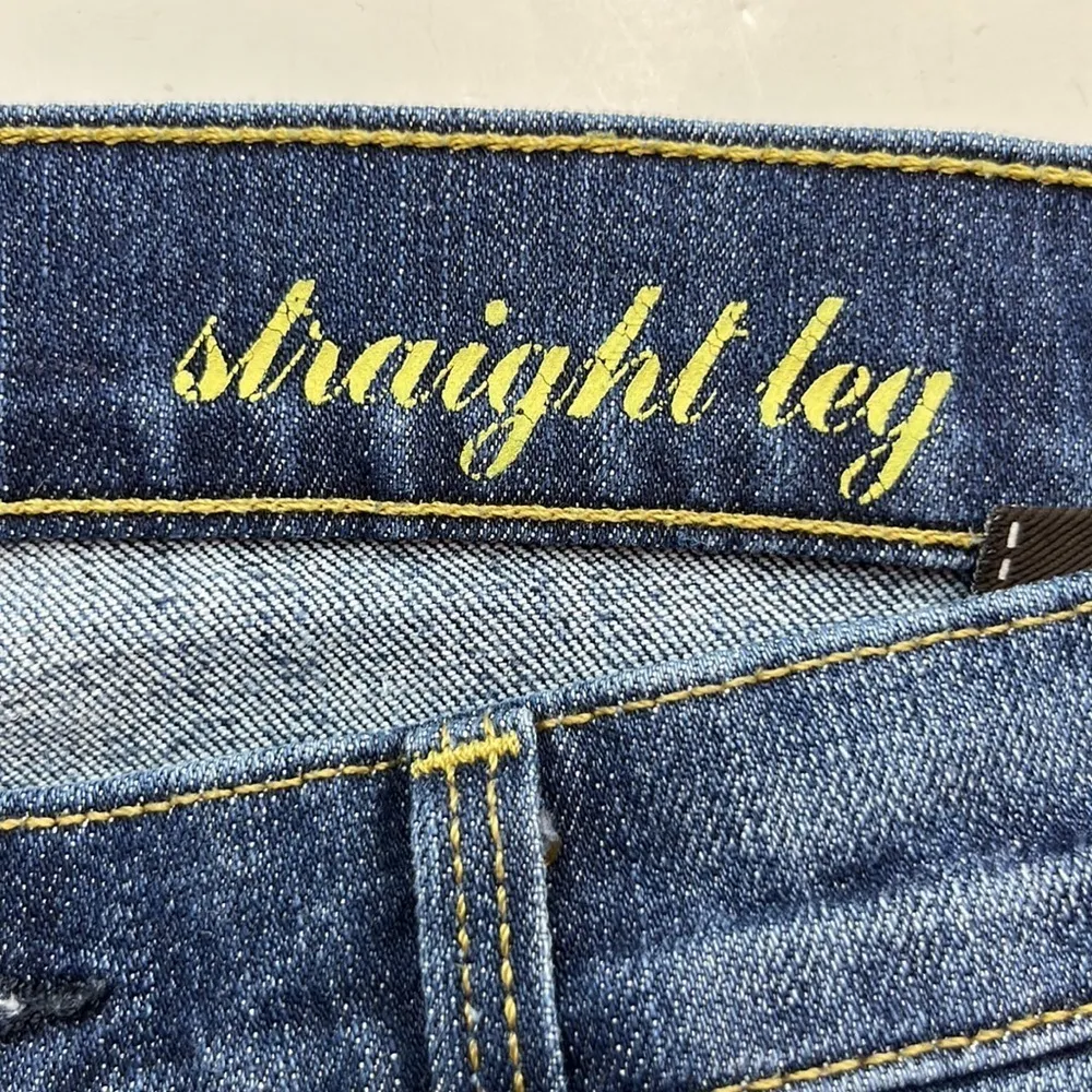 7 For All Mankind Straight Leg Mid Rise Size 26 - Image 10