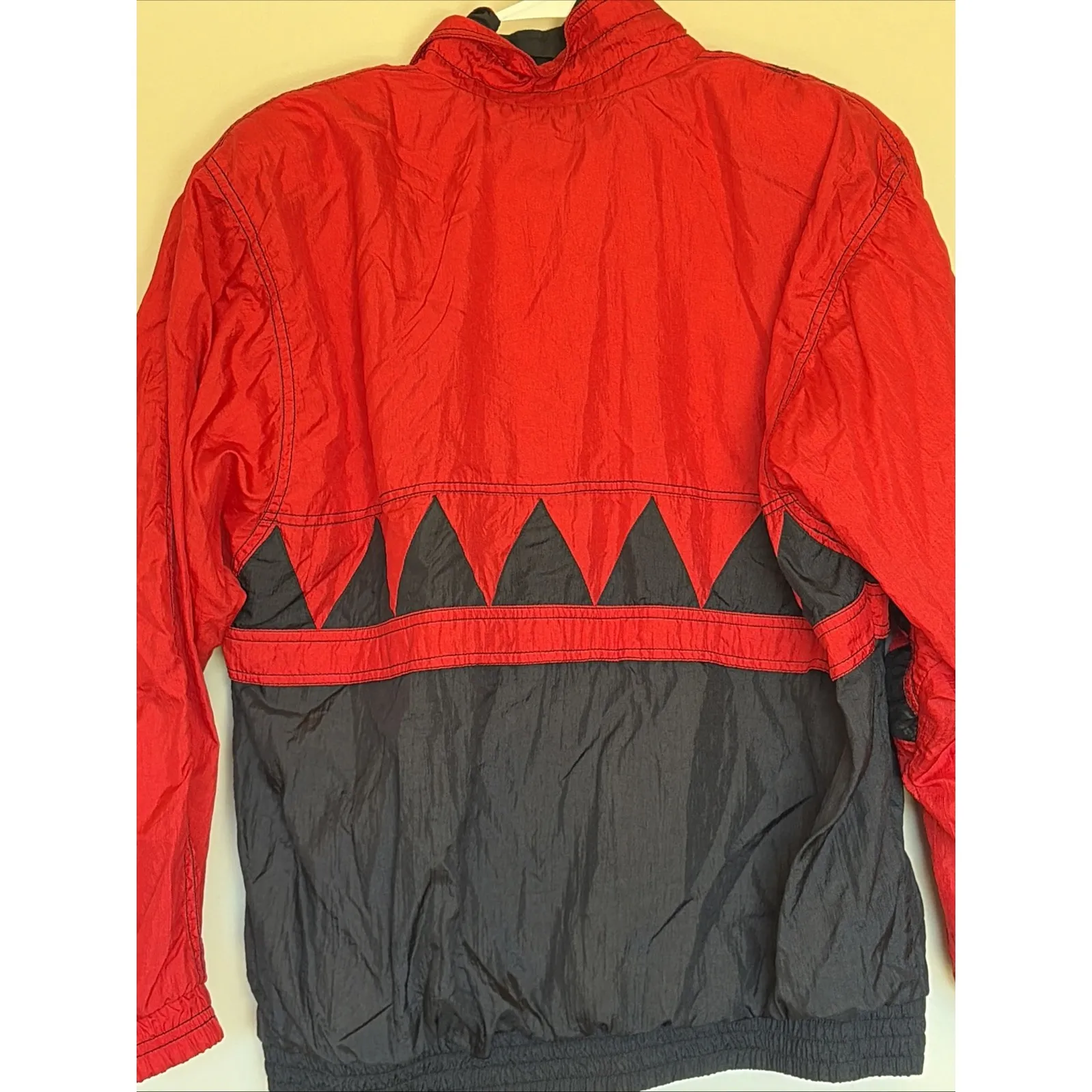 Vintage VTG Lavon Red/Black Floral Geometric Windbreaker Jacket Womens Medium - Image 8