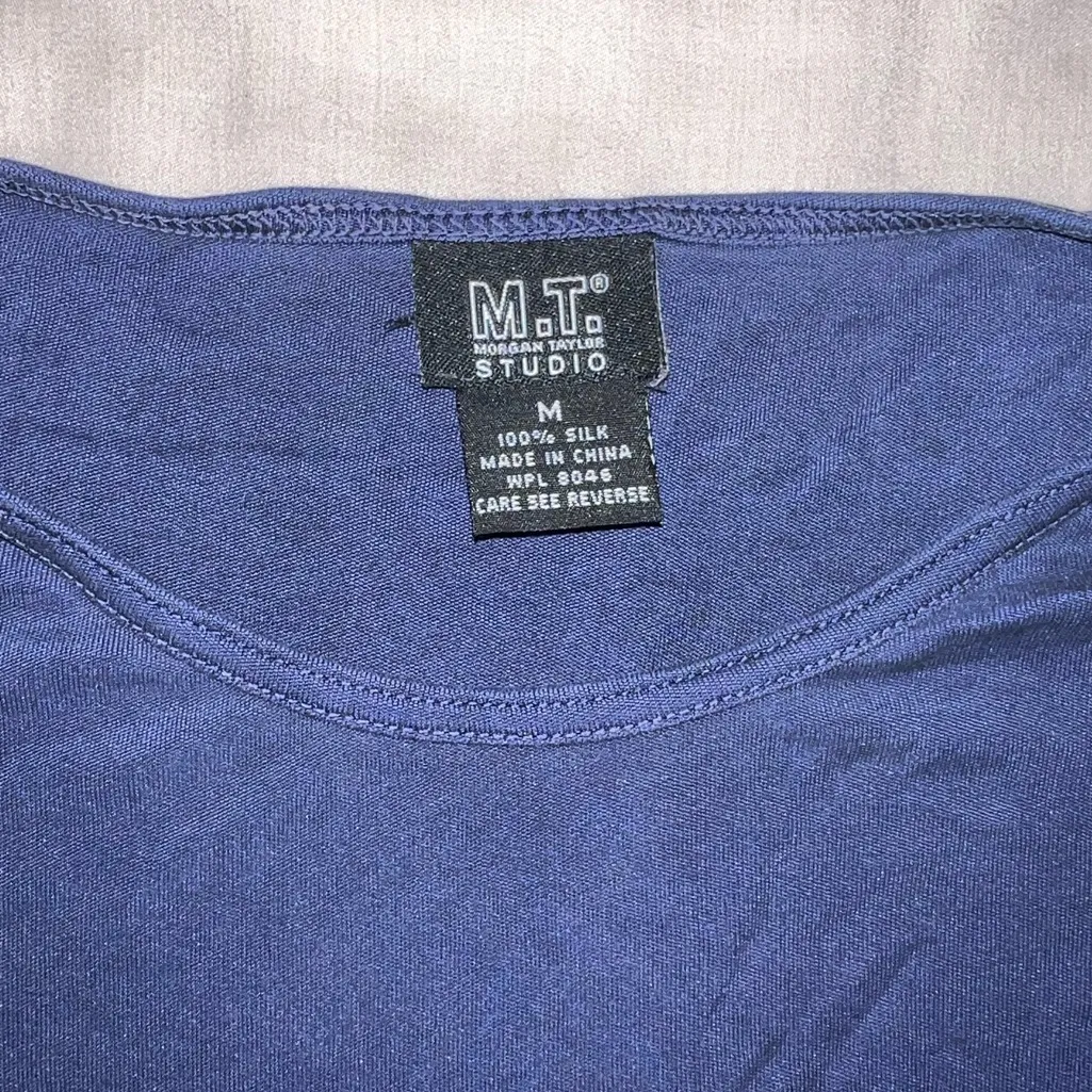 Logan Taylor 100% silk tshirt - Image 2