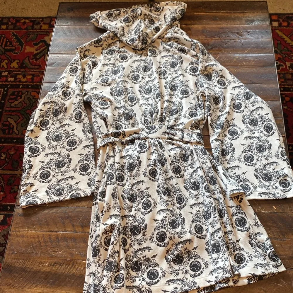 Kate Quinn NWT Organic Cotton Wrap Hooded Robe 🎁 Black Size undefined - Image 9