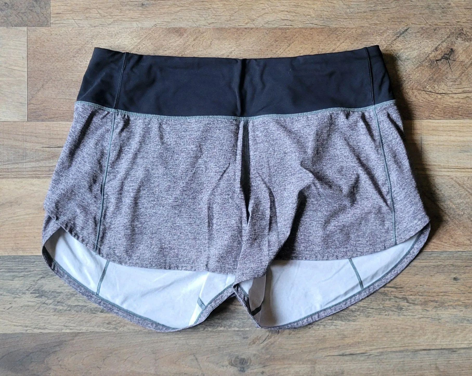 Lululemon Speed Up Shorts 4” - Image 2