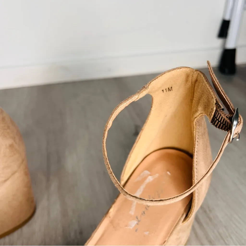 Jellypop Tan Suede Block Heels shoes size 11 - Image 4