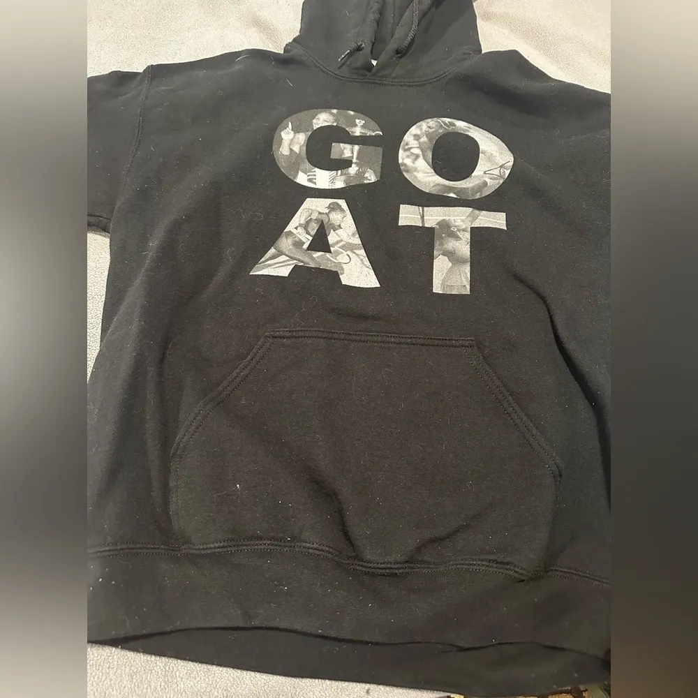Serena Williams Black GOAT hoodie. Medium. Grand Slam Titles. Drawstring pocket - Image 8