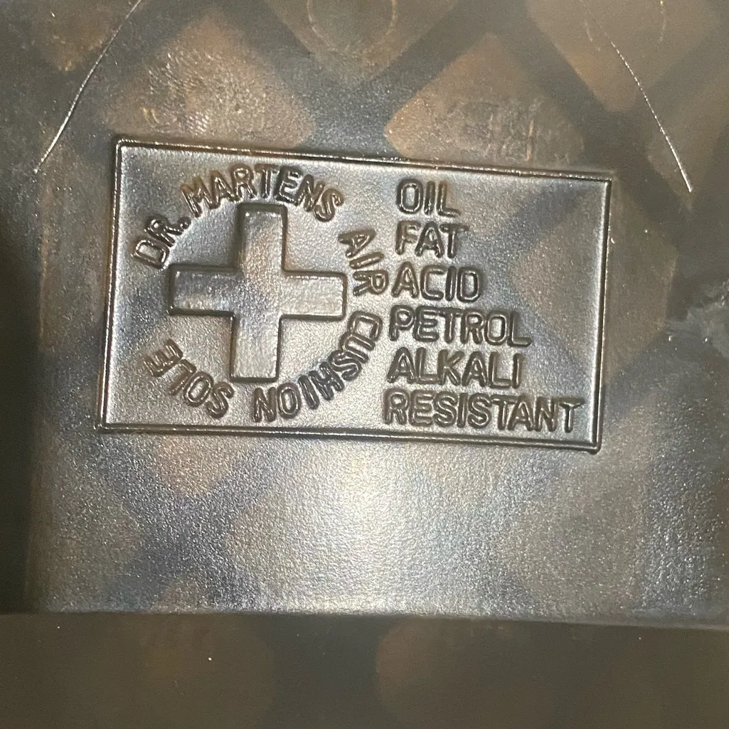 Dr. Martens Airwair black tassel platform loafers Adrian quad slip on Sz 7 NWT - Image 7