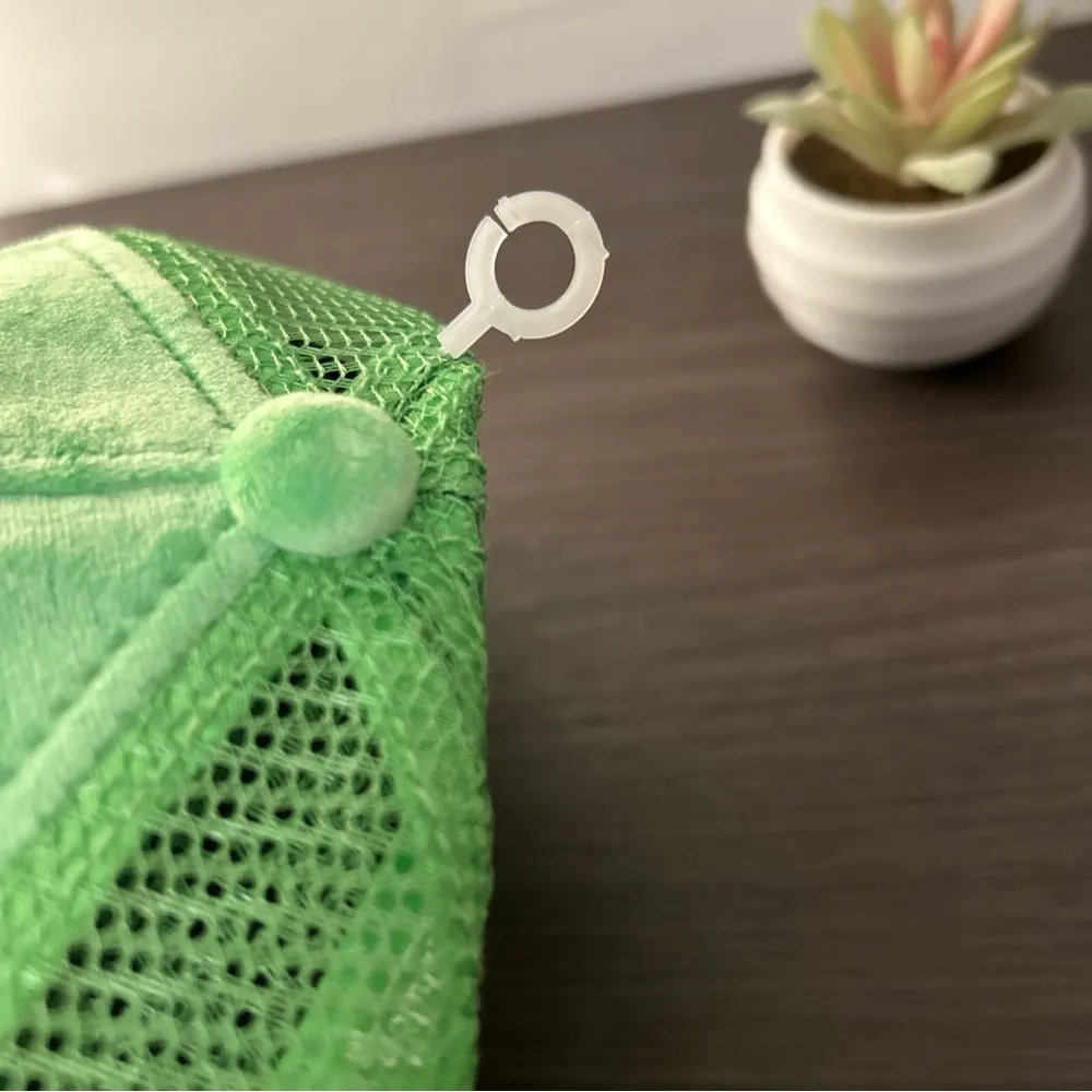 Von Dutch  Trucker Hat Lime Green Velvet Embroidered Logo Patch Snapback Cap - Image 4