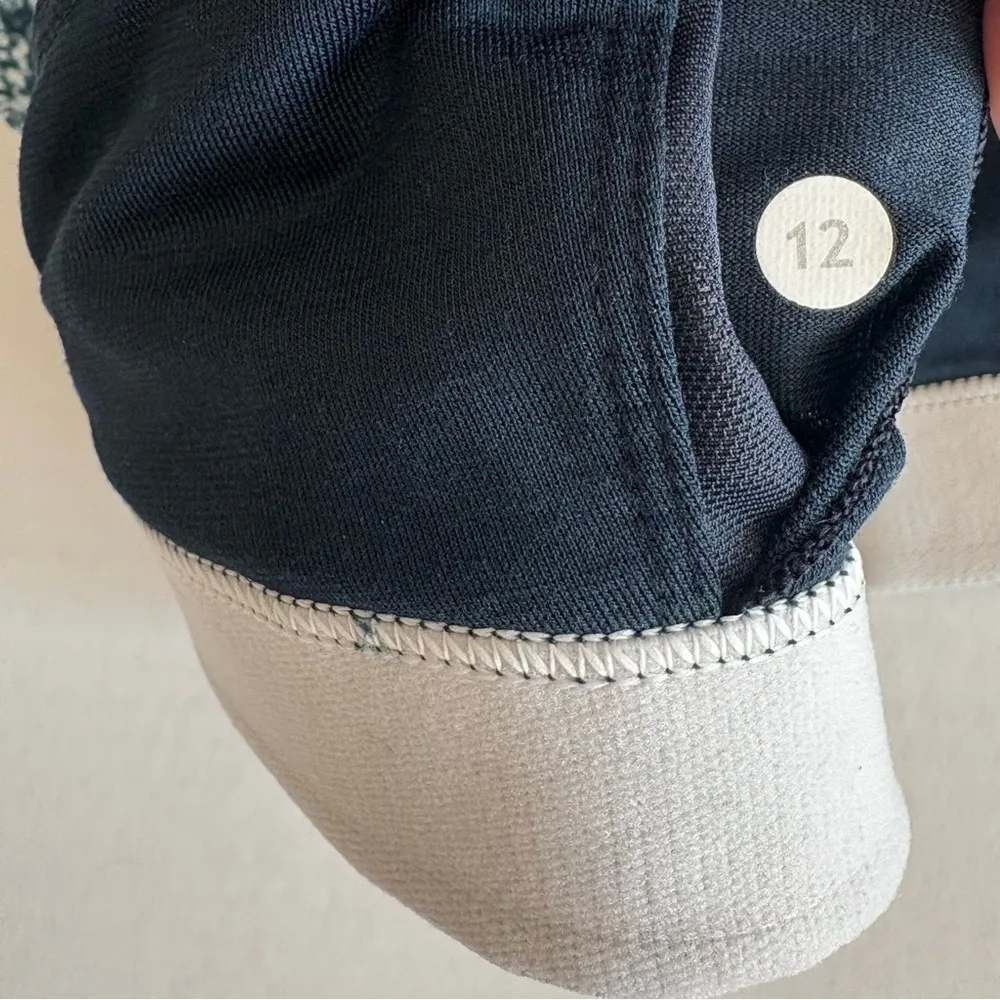 LuluLemon In A Flash Bra pebble teal blue size 12 - Image 7