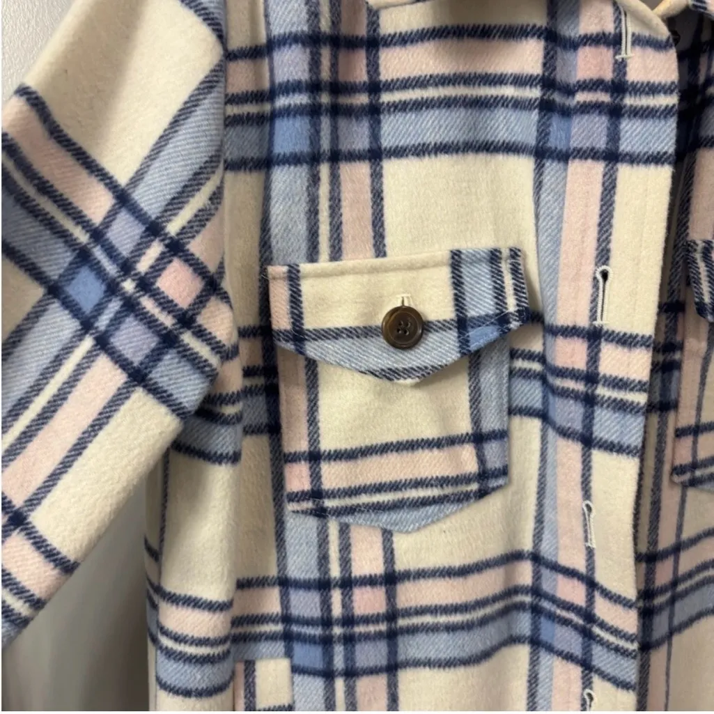 GAP Plaid Flannel Jacket - Image 4