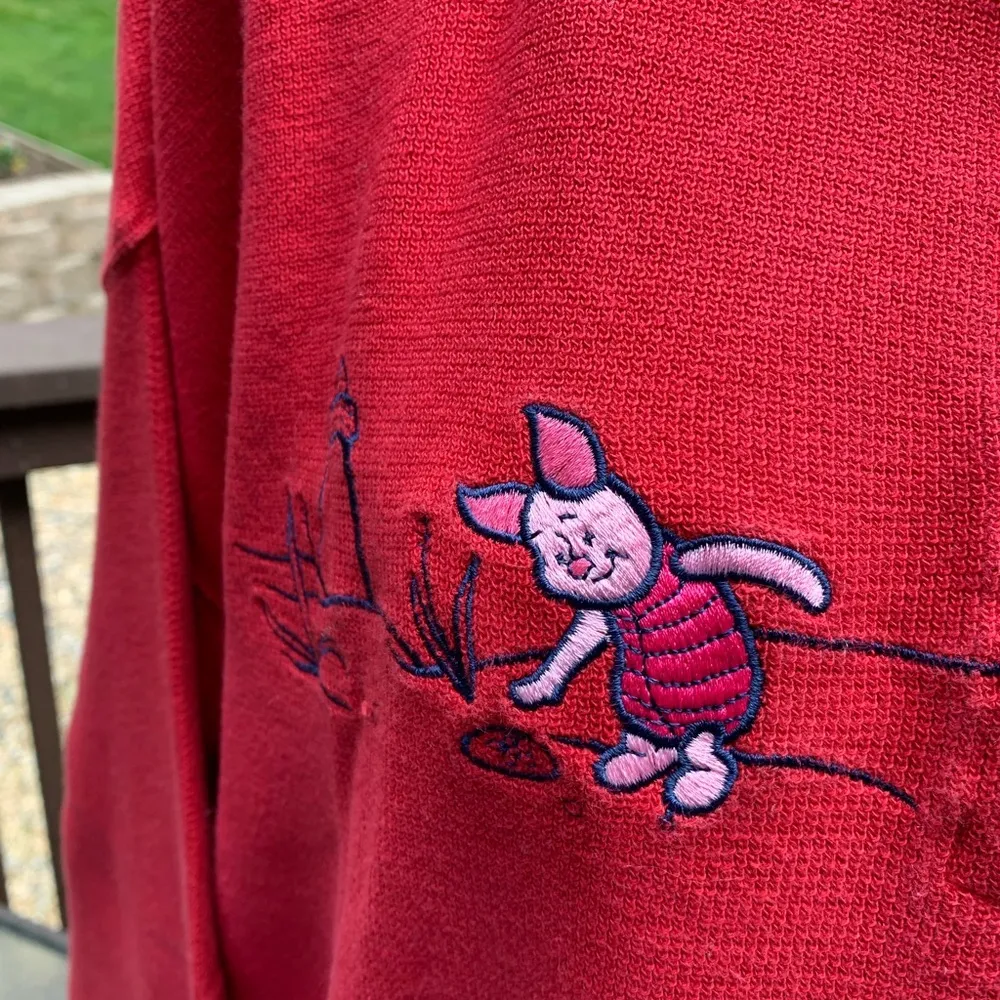 Vintage Disney Store Winnie The Pooh & Piglet Red Sweatshirt Top Shirt Size L - Image 4