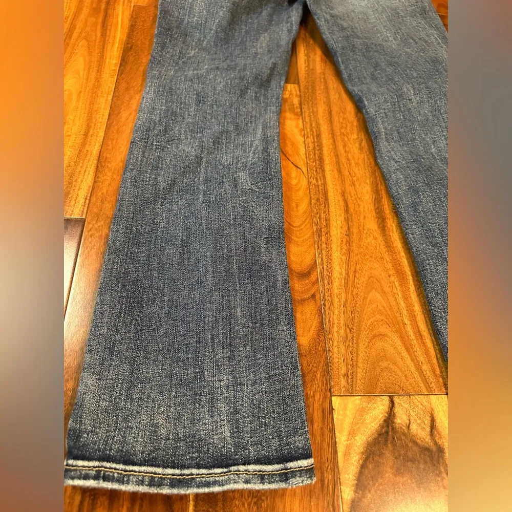 Silver Jeans Co.- Elyse Slim Boot Jeans - Image 8