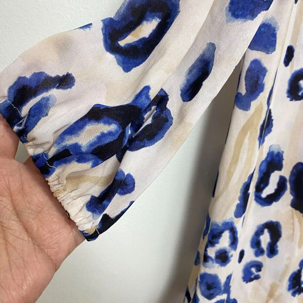 Chico's Size 0 Poly/Nylon Blouse 3/4 Balloon Sleeves Beige Blue V-Neck Pintuck - Image 5