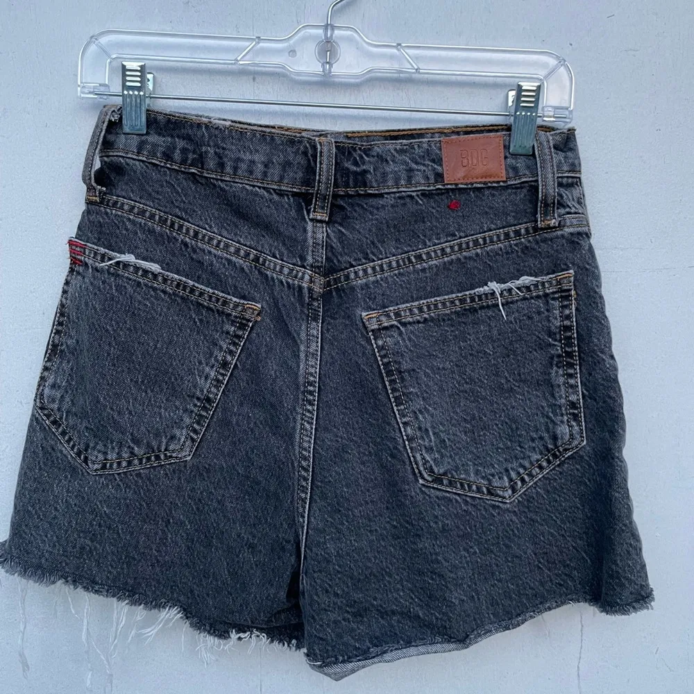 Urban Outfitters BDG High Rise Cheeky Shorts Faded Distressed Black size 27 A4 - Image 3
