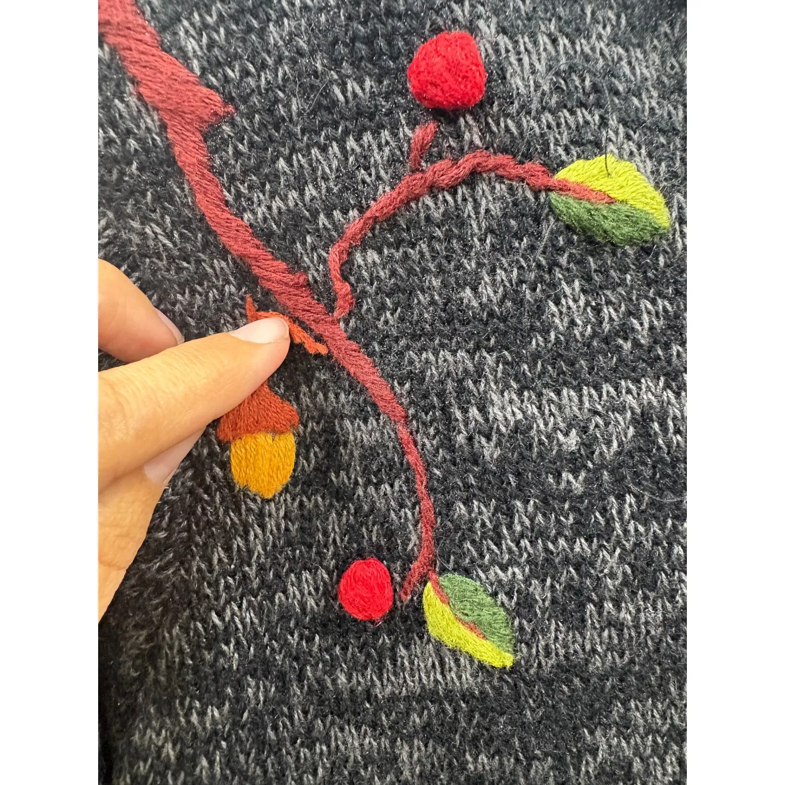 Vintage Arriviste Women's‎ Embroidered Sweater Floral Gray Retro Autumn Fall M Size M - Image 5